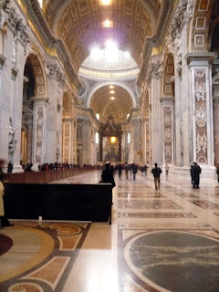 38 - Tesouros da Bas&iacute;lica de S&atilde;o Pedro