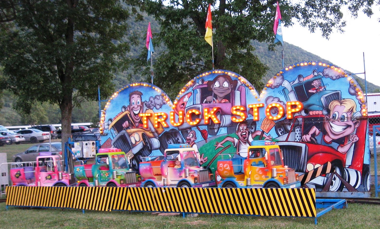[Fair+Truck+Stop+1+crop.JPG]