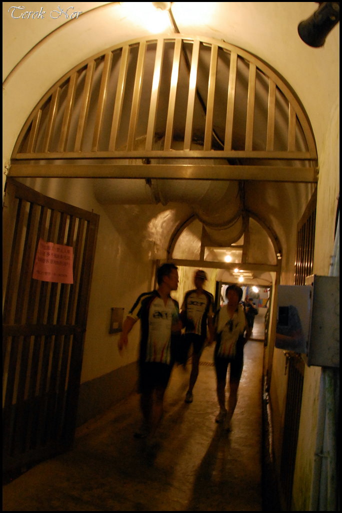 [da067.jpg]