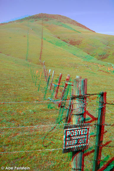 [070428-Turri-Rd--fence-line-to-hilltop-3-ANA-C-BLOG.jpg]