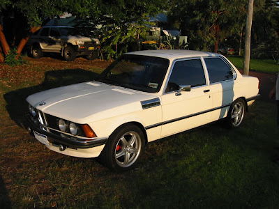 BMW E21 V8