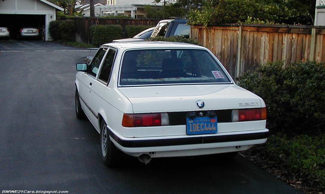 BMW E21 320i with some E30 parts Recaro interior E30 rear plastic bumper
