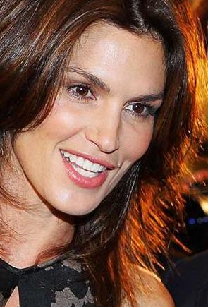 Cindy Crawford Questions photo