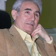 Poeta Jerónimo, Español