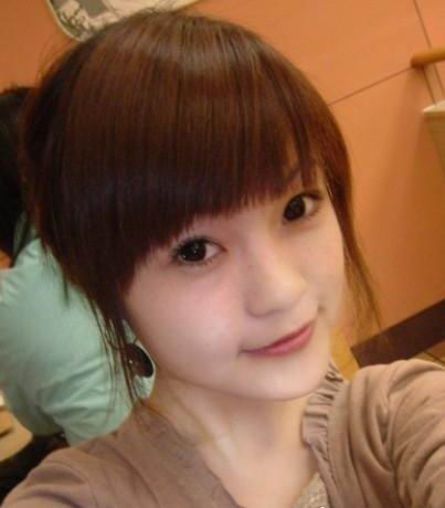 http://1.bp.blogspot.com/_9Zf_P9g6cuo/Si0joZ60wmI/AAAAAAAAEQI/p6XBjQq9SFk/s1600/cute+asian+girl+hairstyle.jpg
