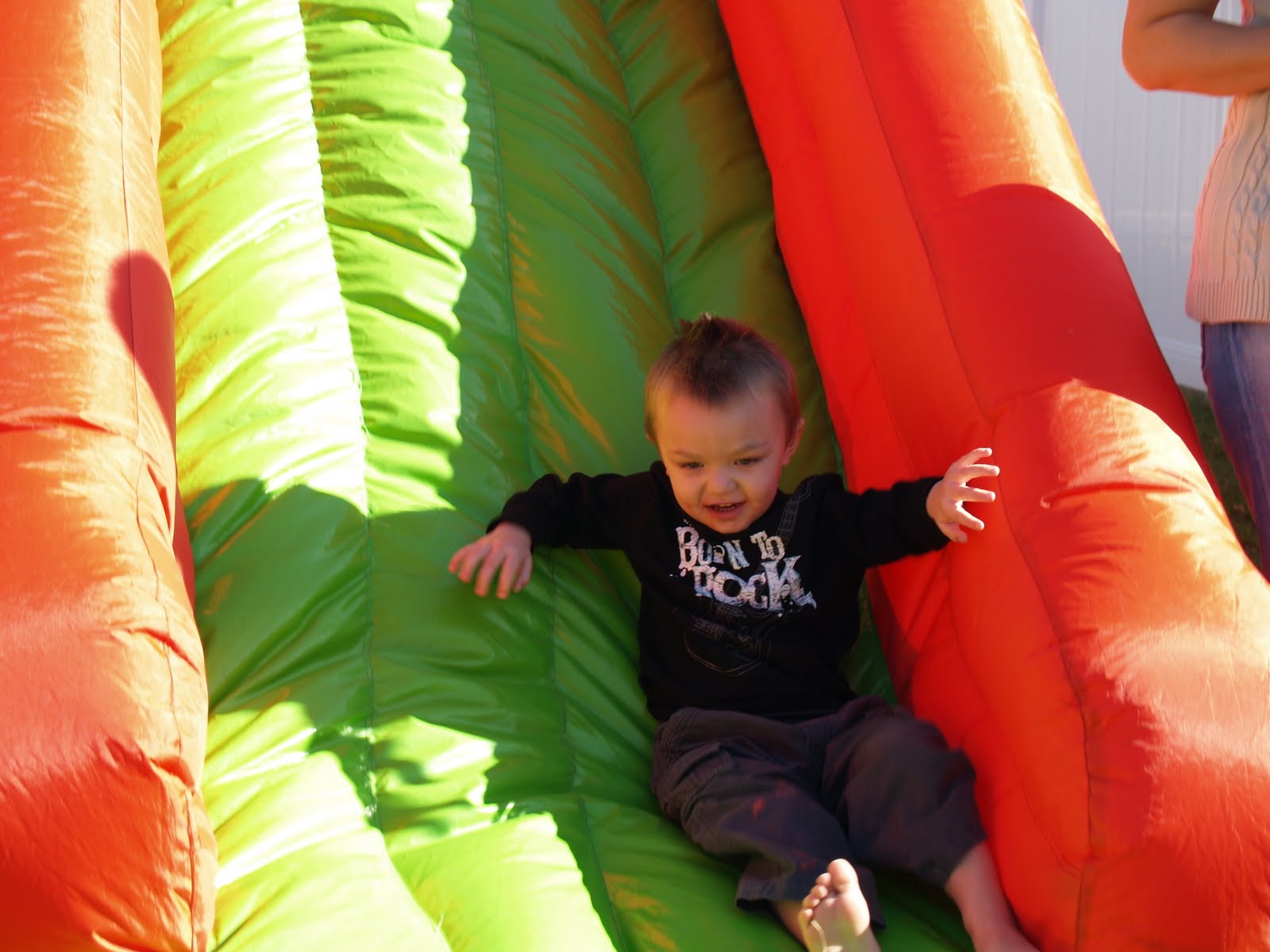 The Jinks Family: Fun at Sage's Birthday party