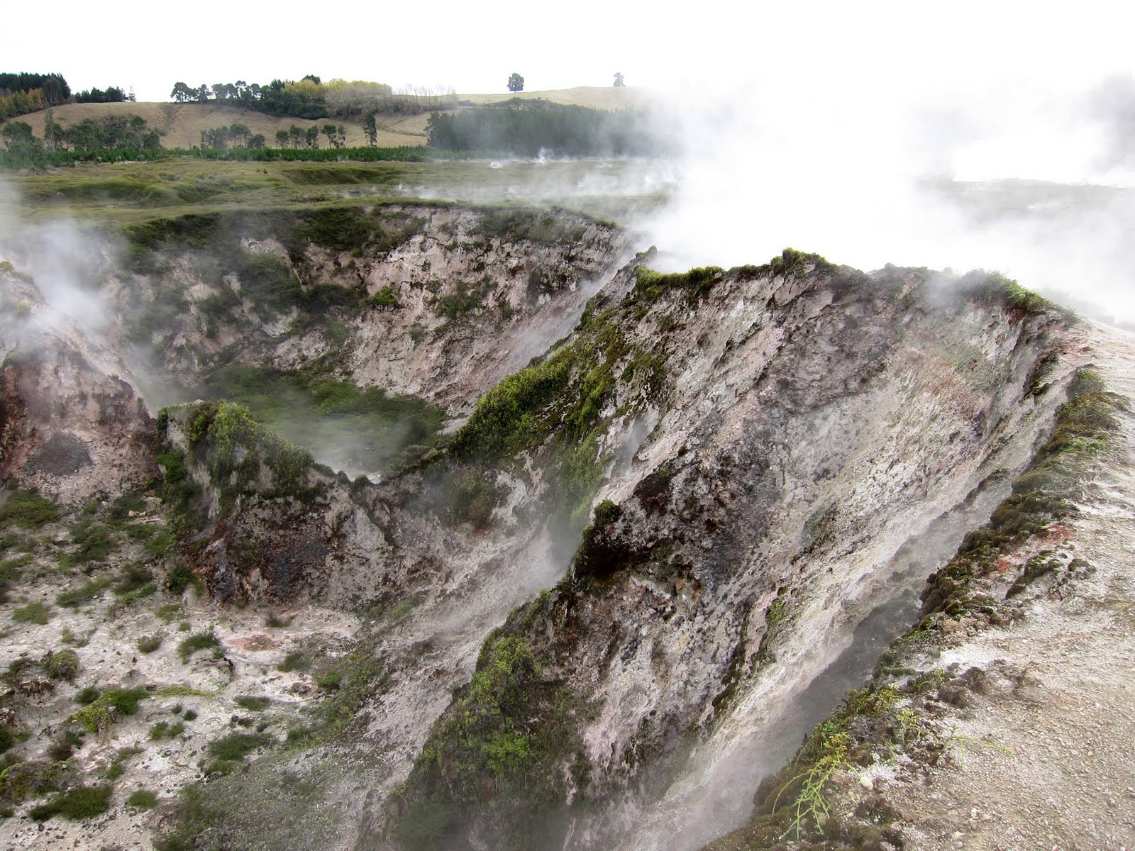 frédérique de gravelaine Cratères