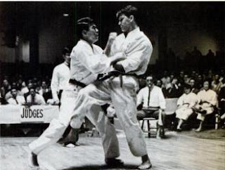 Frank Smith vs Yoshimoto Nagasawa