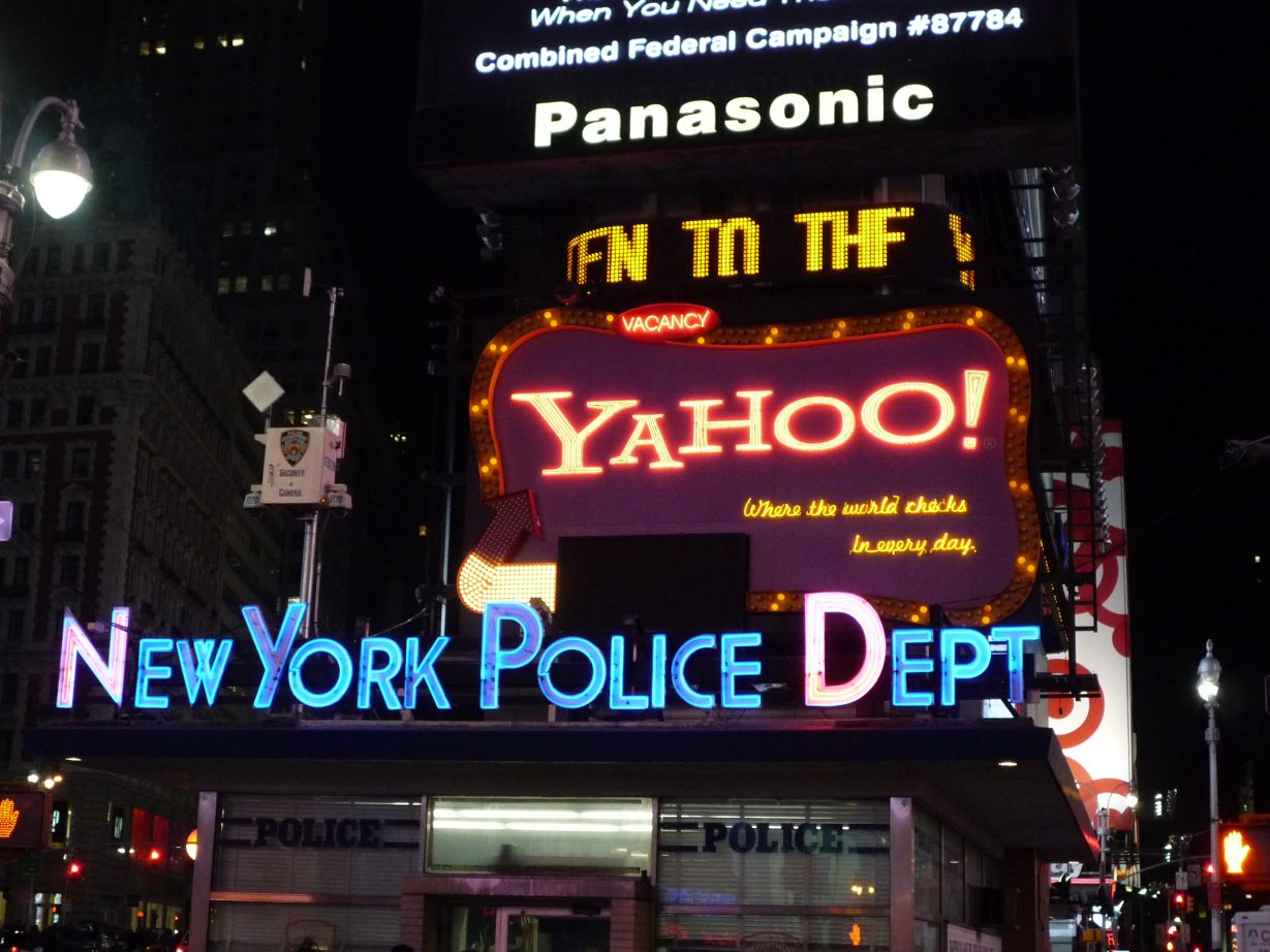 [NY_30.jpg]