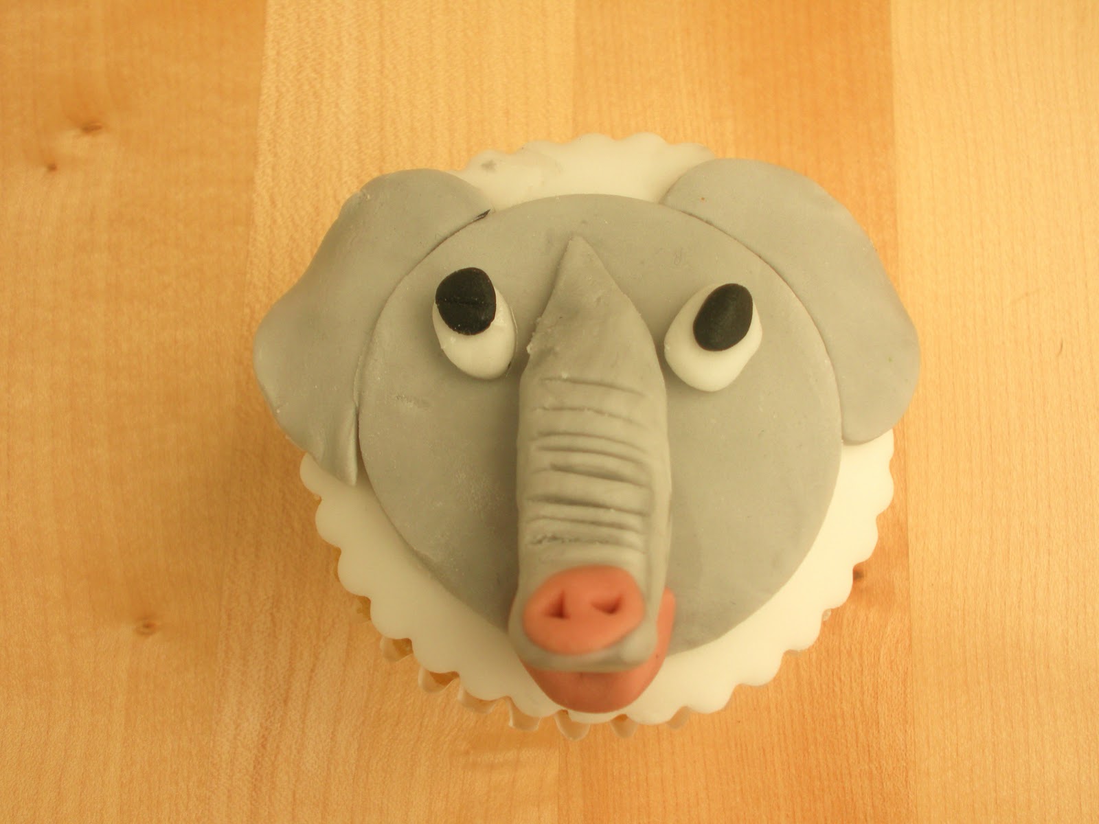 Creative Cupcake Decorating Ideas For Everyone Ever Wondered How to