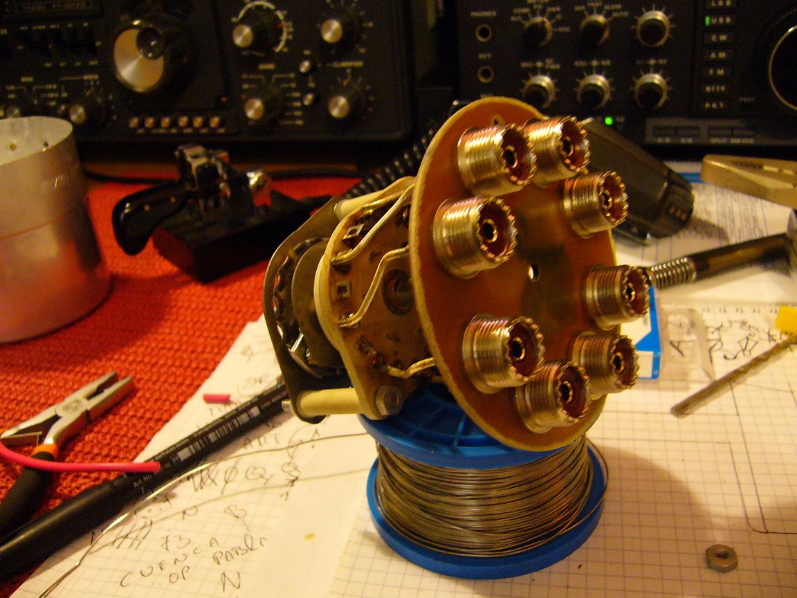 IK1LBL Commutatore d'antenna.