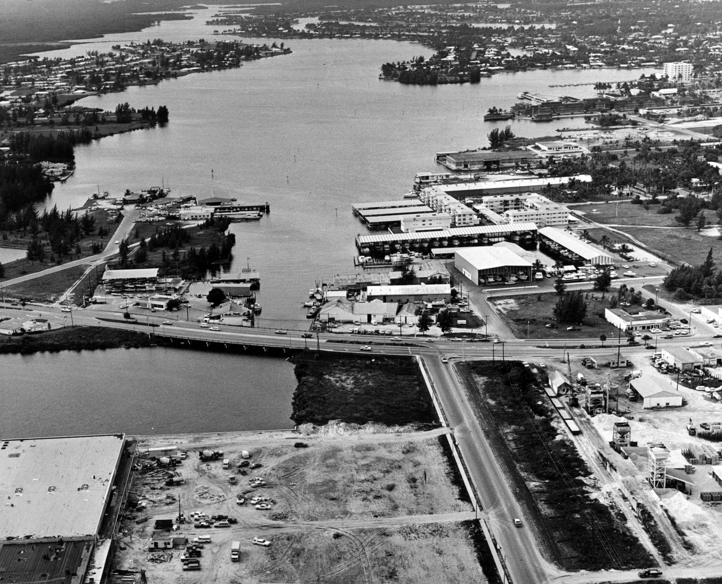 The Real Naples Naples Bay & The Fish House