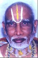 Picture of a Hindu devotee with Vaishnava Tilak in his forehead