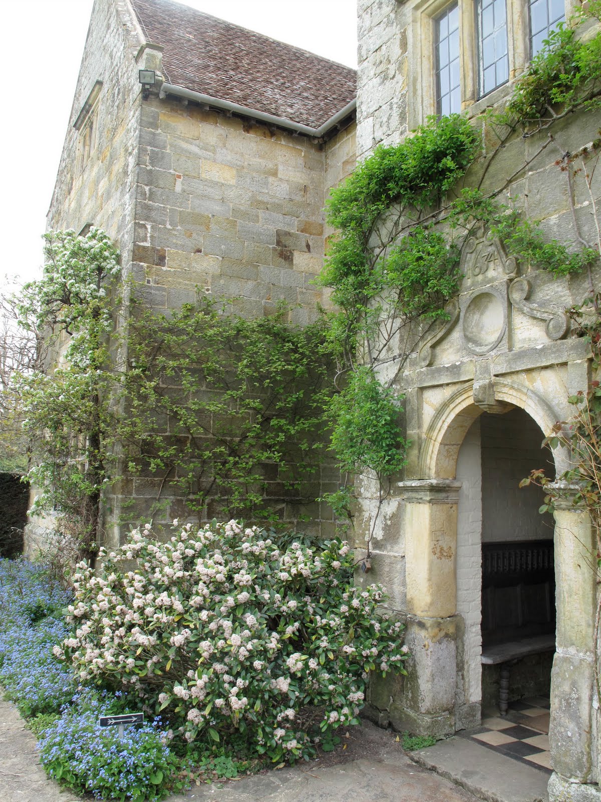 A n z u Rudyard Kipling's House