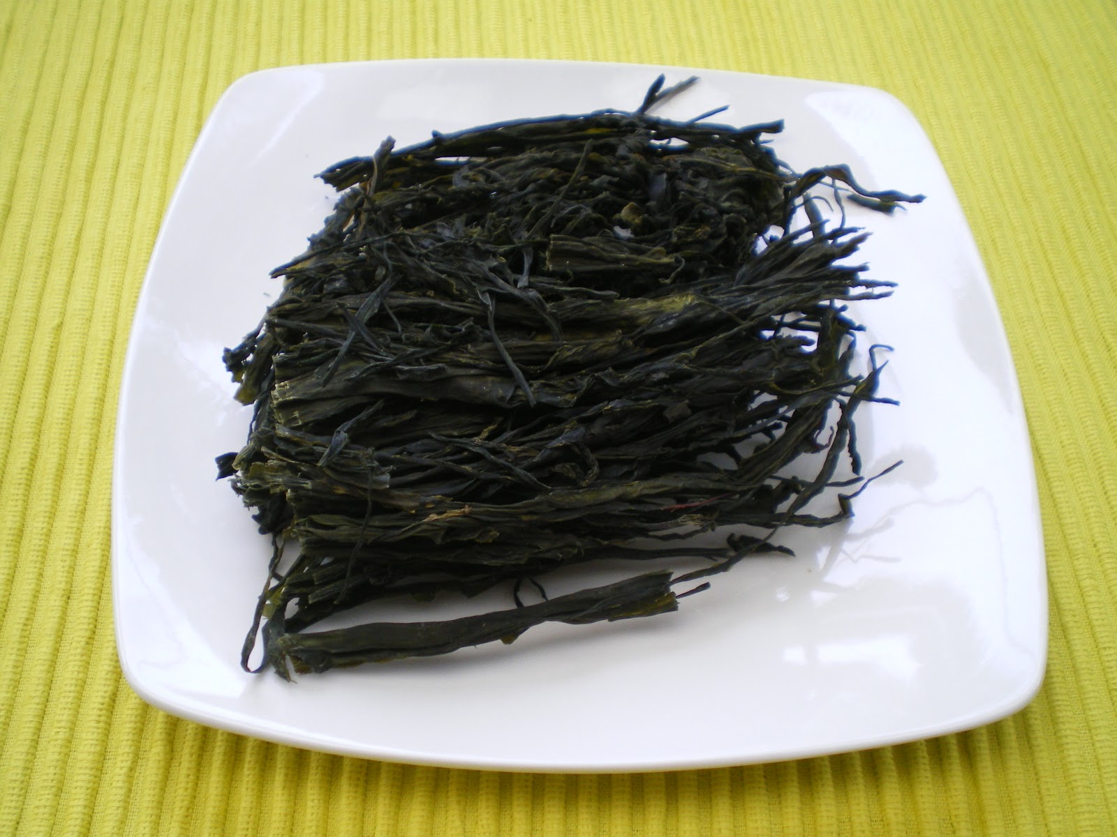 Shelly's Kitchen: Korean Seaweed Soup - Miyeok Guk