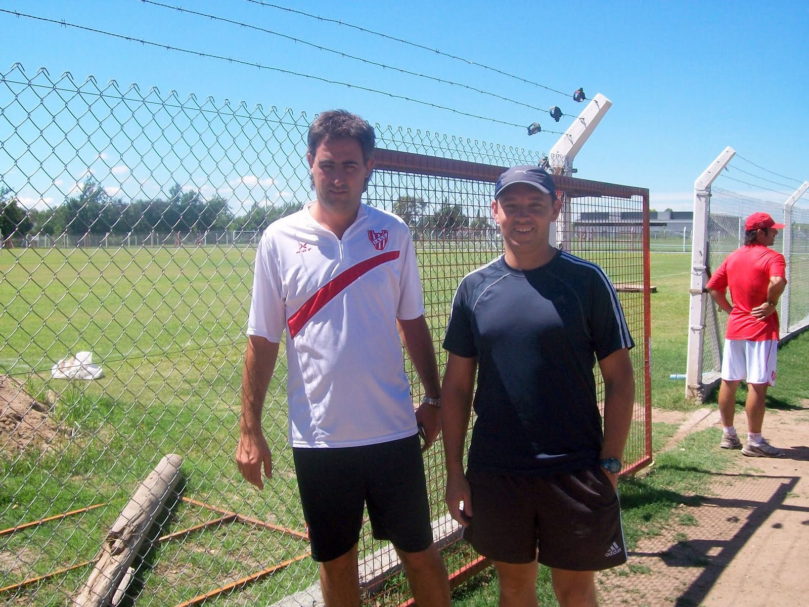 FANATICOS DE LA REDONDA JUAN CASADO LLEGO A CORDOBA