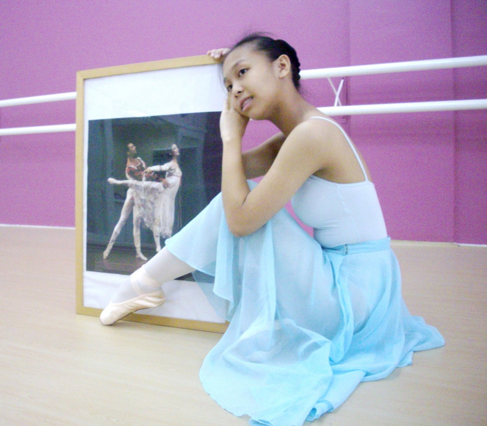 [ballet+052.jpg]