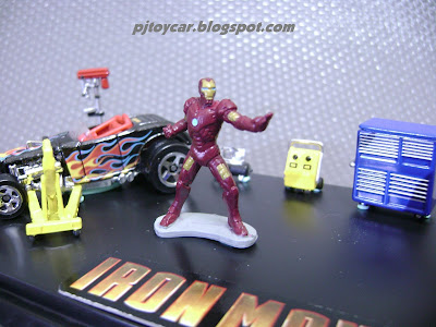 iron man toy for car
