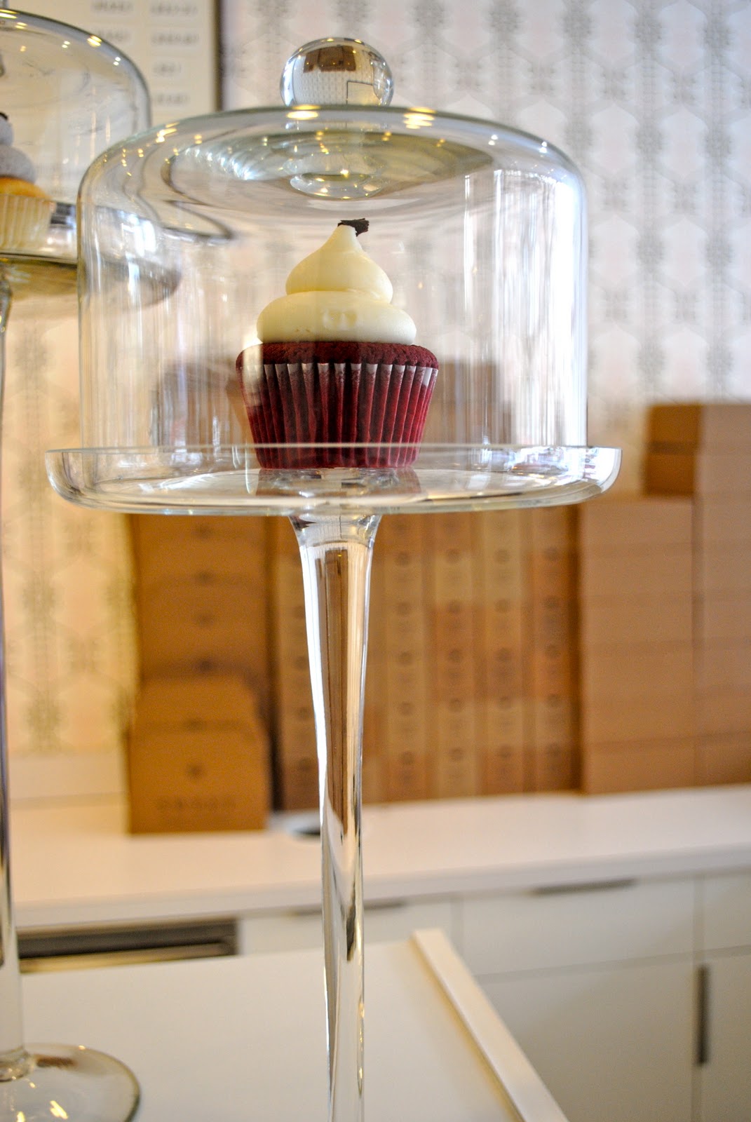 Lavender & Lace Vintage cakes in a cup