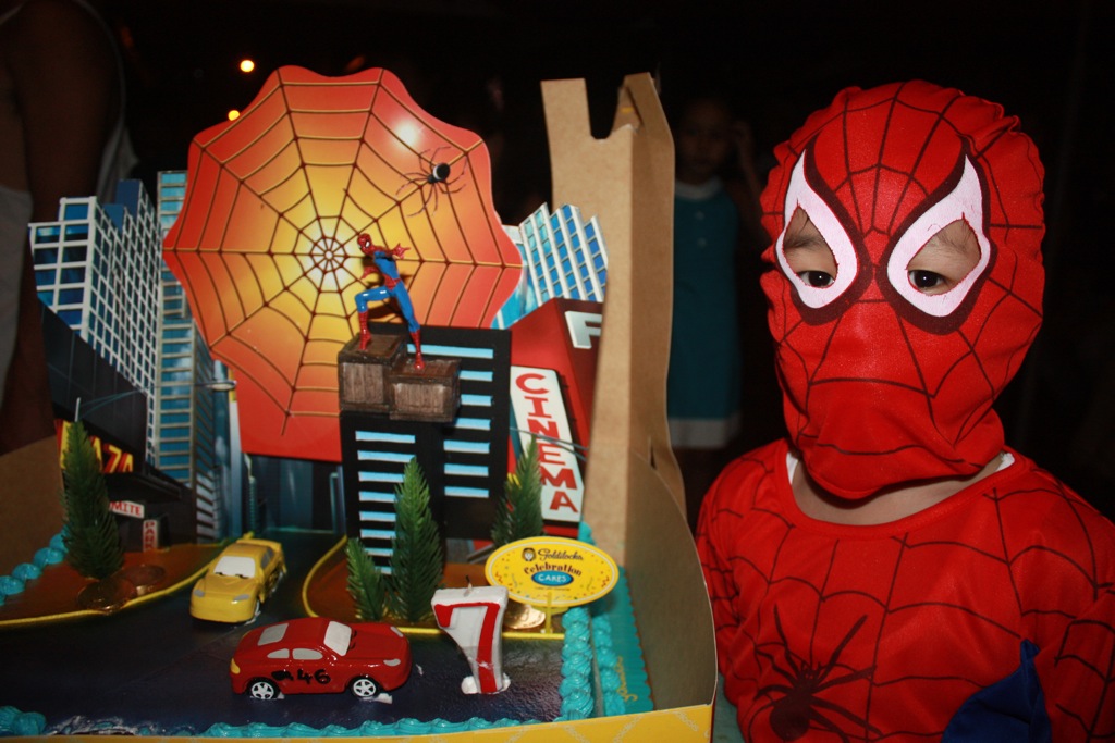 pusang maganda: October 2010