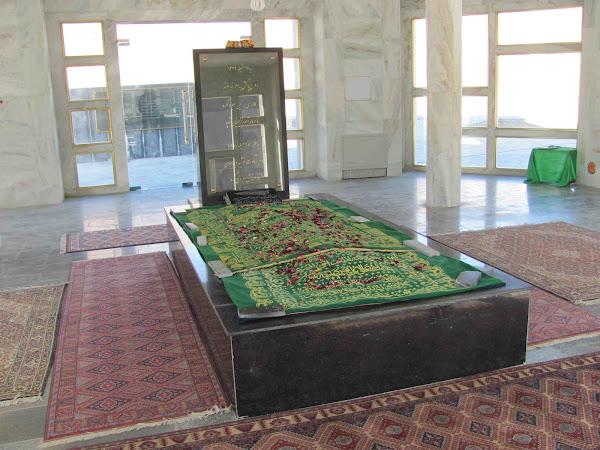 Massoud's grave