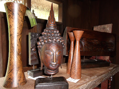 Arts and crafts from Thailand: Thai Arts and Crafts Shop!