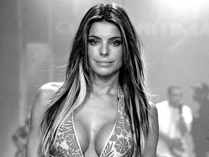 даниела сикарели бразильская актриса. даниела сикарели 2022. даниела сикарели лемос. даниэла сикарелли фото. даниэла чикарелли.