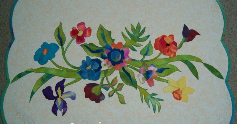 Patchouli Moon Studio: Flower Appliqué Quilt