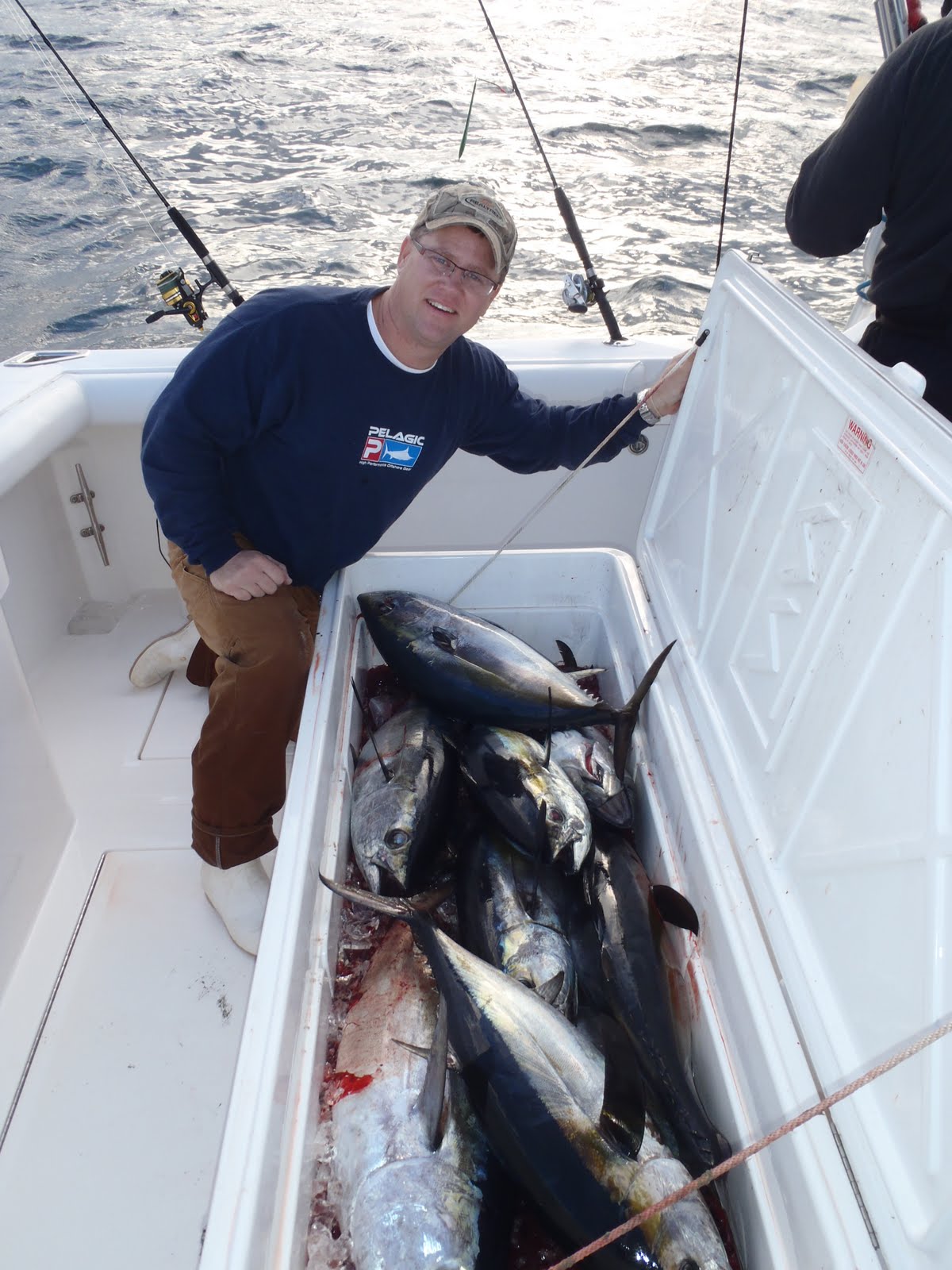 The Weekend Sportfishermen Epic Tuna Trip Jigging for Blackfins on