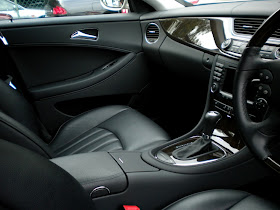 Mercedes Benz CLS350 (RECOND)