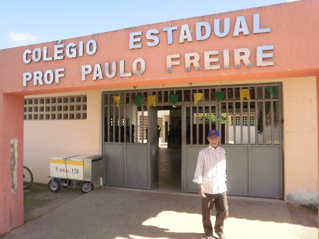 Colégio Estadual Professor Paulo Freire: Caracterização da Escola