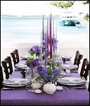 mesa em lilás,azul everde.