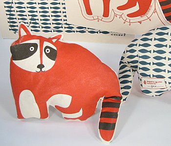 [raccoon+kit.jpg]