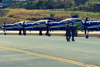 Domingo Aéreo BH - A esquadrilha! ~ E P I F A N I A