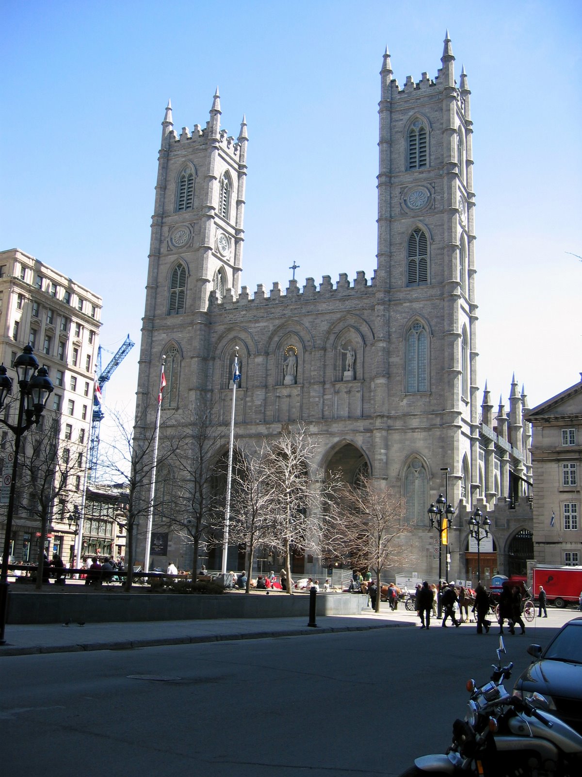 [Montreal+-+Basilica+Ext.jpg]