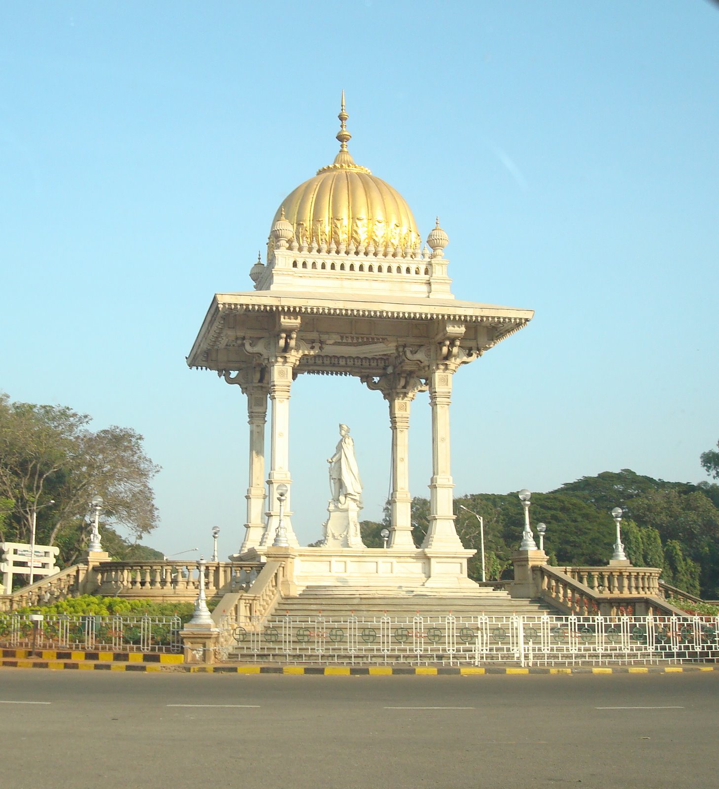 [mysore+2009+002-1.jpg]