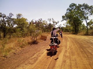 [Pic_graded+rd+...hell+4+1st+5km.jpg]