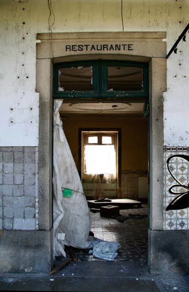 [Barca-D'Alva-005.jpg]