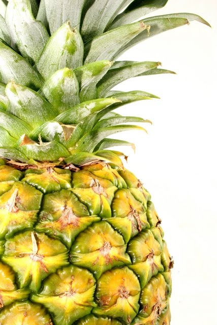 Monday Manners Why A Pineapple Symbolizes Hospitality Sweet Southern Prep - Pineapple Home Decor Meaning Monday Manners Why A Pineapple Symbolizes Hospitality Sweet Southern Prep - Pineapple Home Decor Meaning