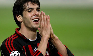 Kaká da calabazas al Madrid