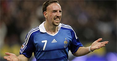 Hoeness: Ribéry vale 100 millones