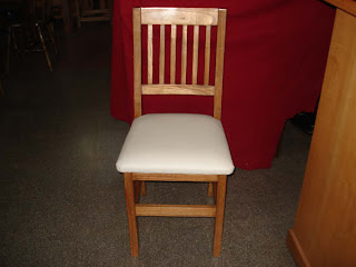 DECOHOME: SILLAS CON ASIENTO TAPIZADO