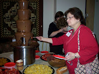 LuAnnatthechocolatefountain