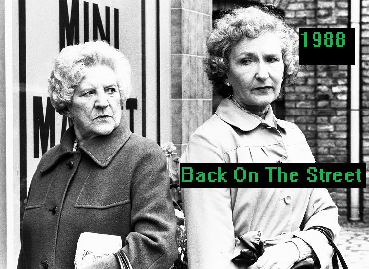 Coronation Street Back On The Street Phyllis Pearce From Dragon To