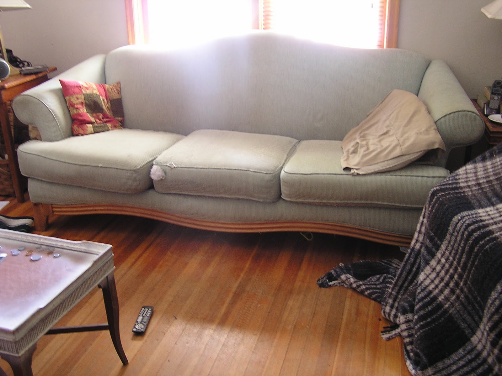 sugar and spice Dropcloth slipcover for the Goodwill couch.