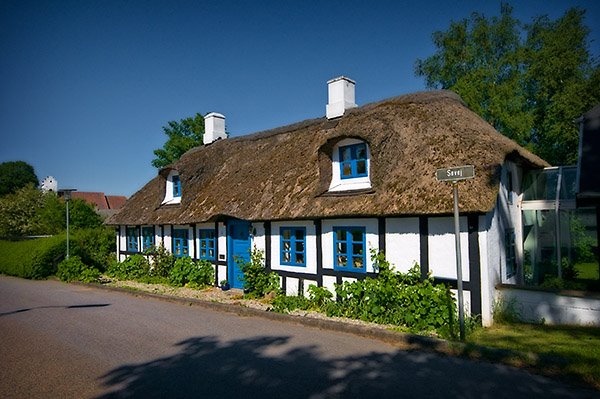 [DnmkFeldballeHouseJn09.jpg]