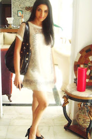 Asin In Skirt Hot Pictures