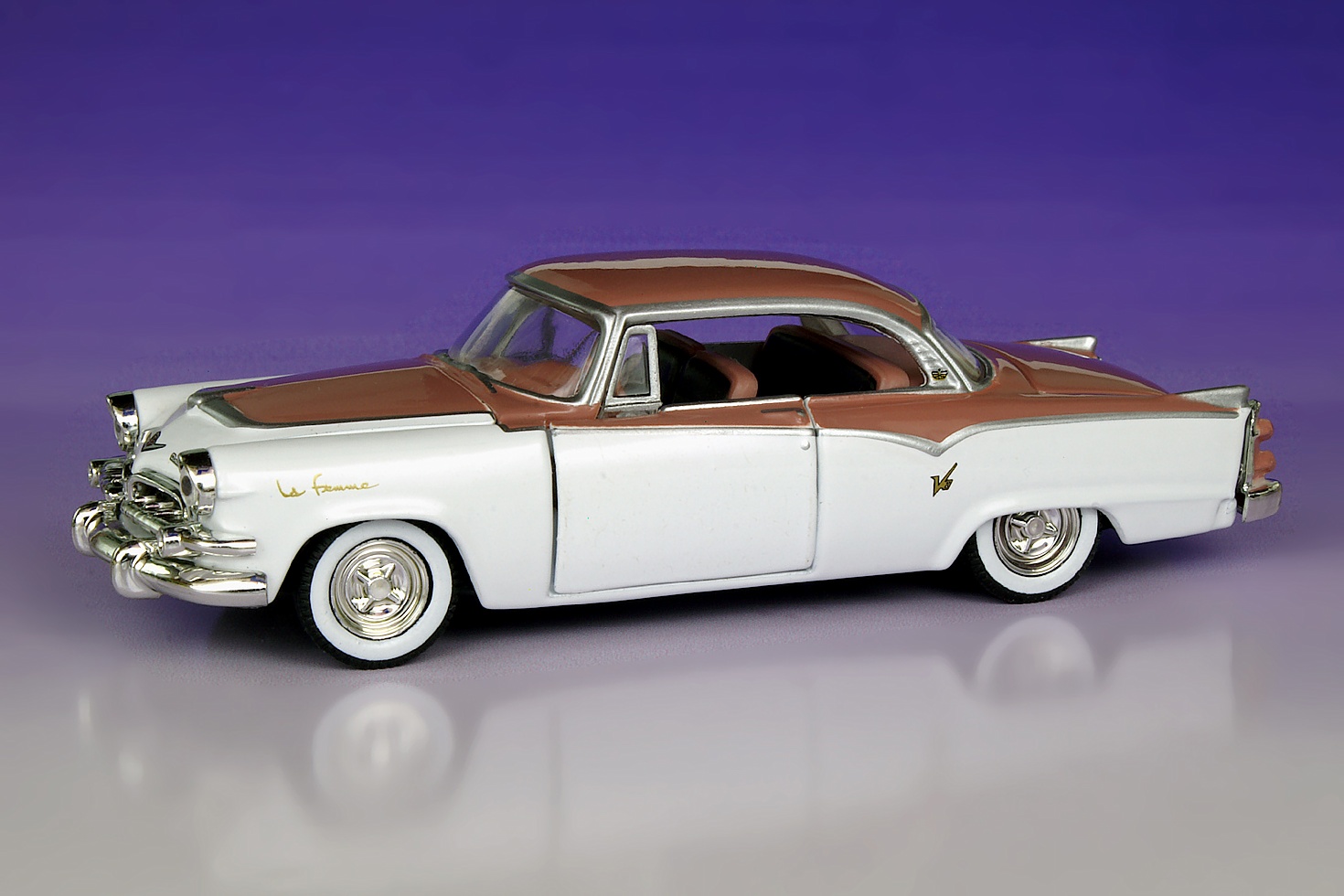 M2 Machines by M2 Collectible Auto-Thentics with Tom Kelly Designs 1955 Dodge Royal Lancer 08-36 Metallic Gold Details Like NO Other!