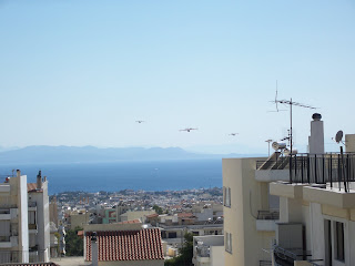 planes+arriving+100_3301.JPG