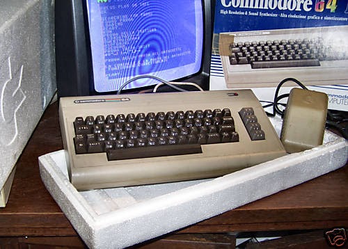 Retro Treasures: A Commodore 64 in a box